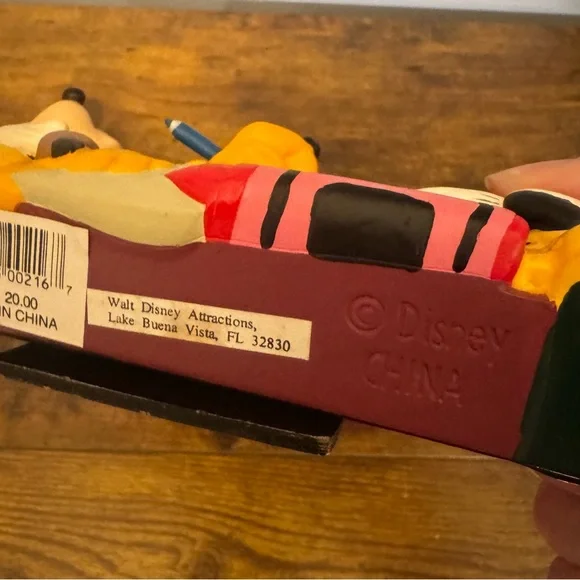 Walt Disney World Mickey Mouse Friends Art Theme 3D Picture Frame - Picture 10 of 13